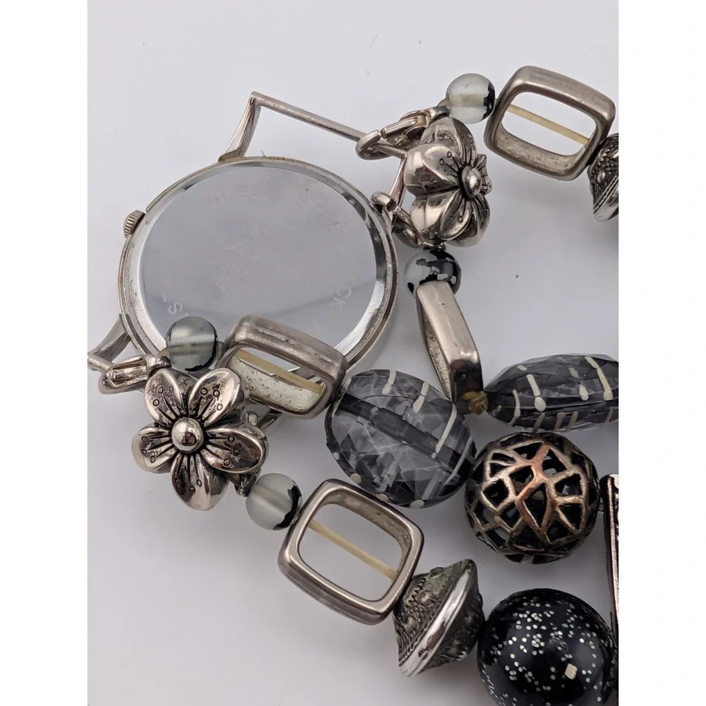 Narmi Women's Watch 35mm Silver Case Beaded Stretch Band- New Battery